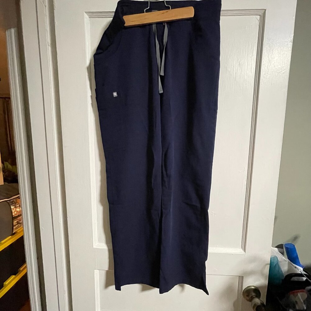 Figs Womens Kade Cargo Scrub Pants Navy Size Medium